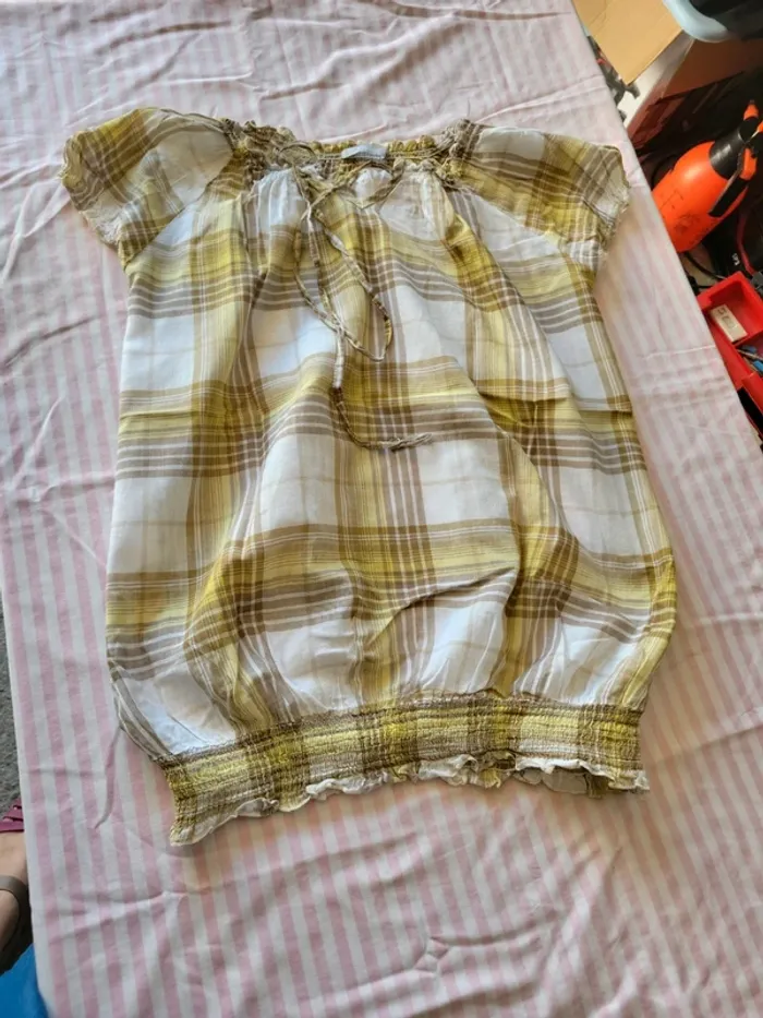 Joli haut a carreaux 38/40