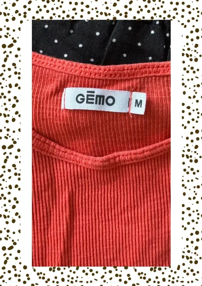 Crop top à manches courtes taille M - photo numéro 3