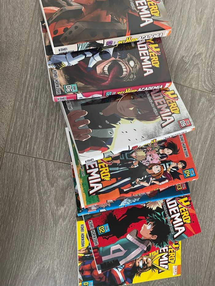 Lot 7 mangas My Hero Academia - photo numéro 4