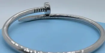 Bracelet jonc taille 19cm argenté