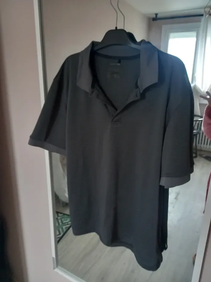 Polo noir,gris