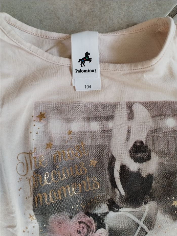 Tee-shirt manches longues C&A, taille 4 ans - photo numéro 2