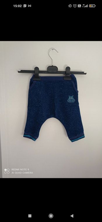 Pantalon dpam 6 mois