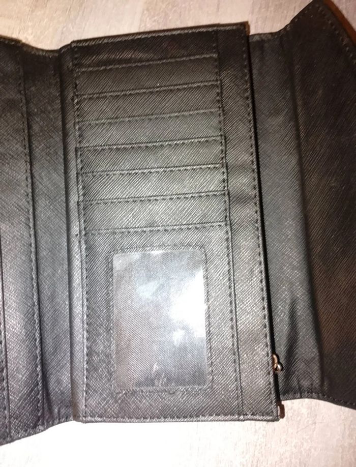 Pochette noire - photo numéro 5