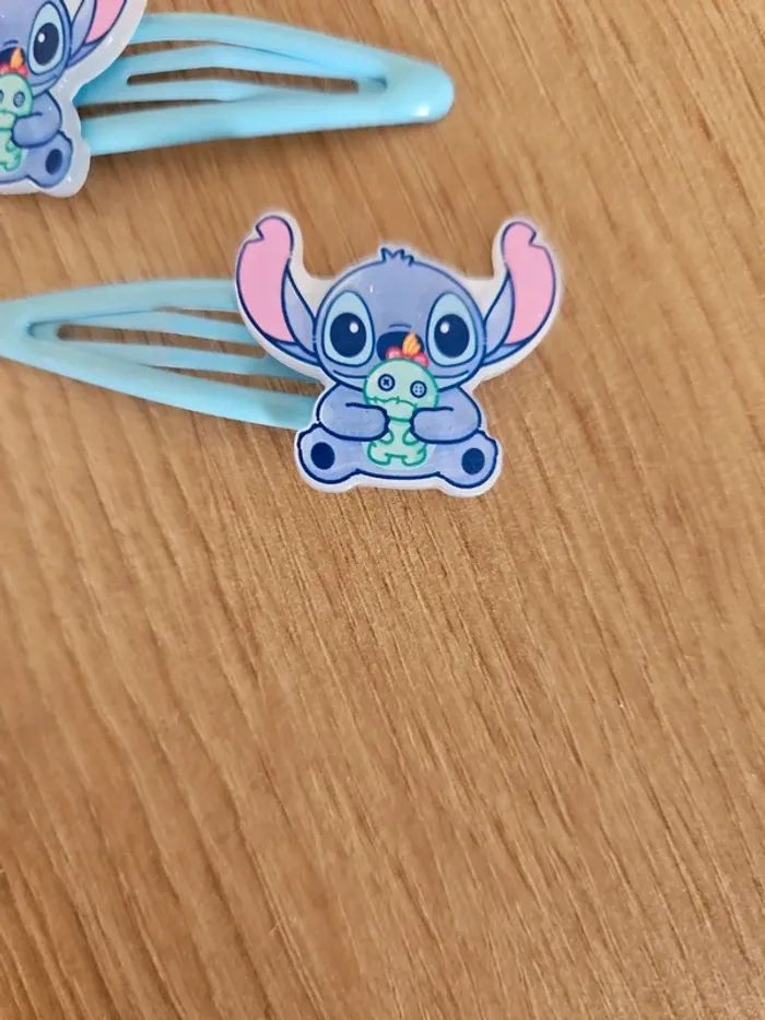 Lot 2 barrettes Stitch neuves - photo numéro 2