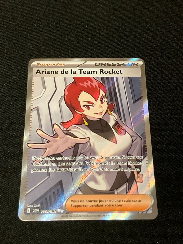 Ariane de la team rocket 224/182