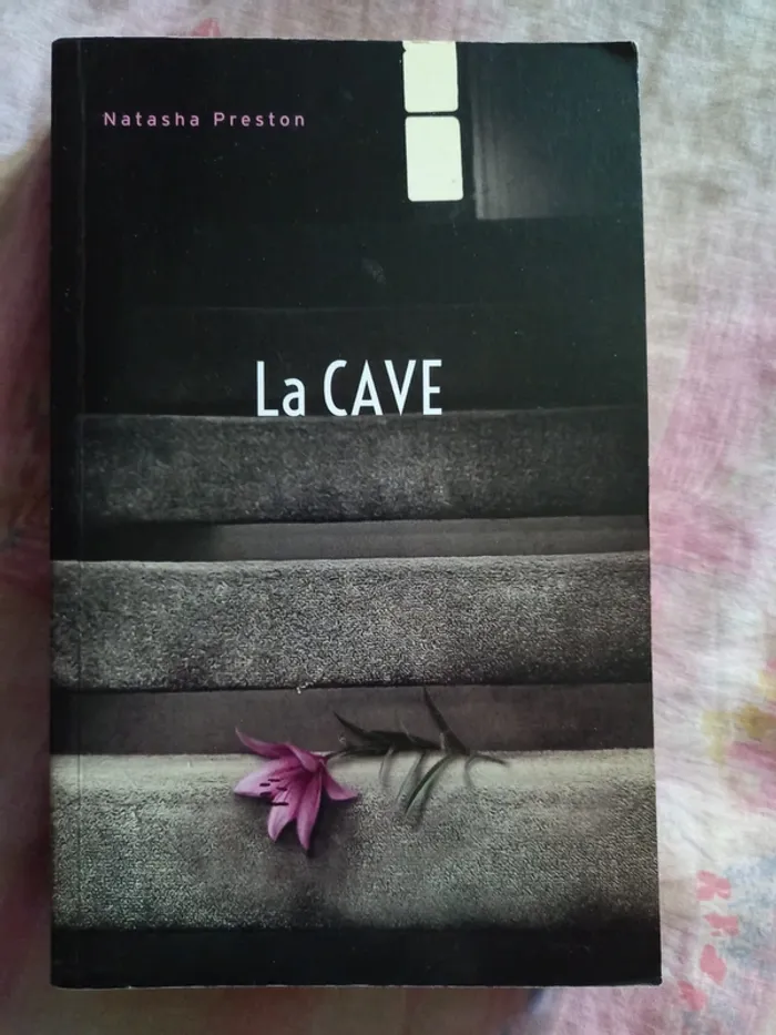 Livre La cave