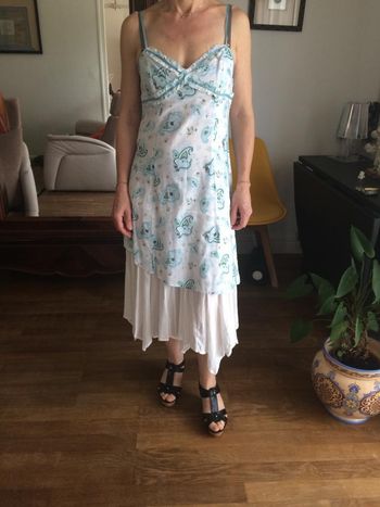 Robe à bretelles 
