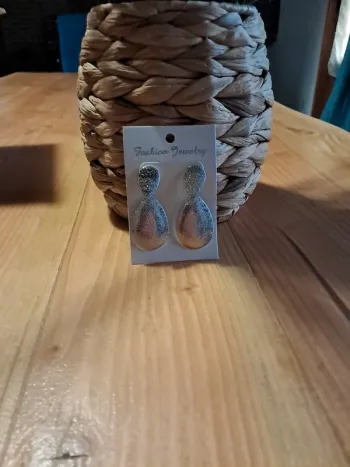 Boucle d'oreille