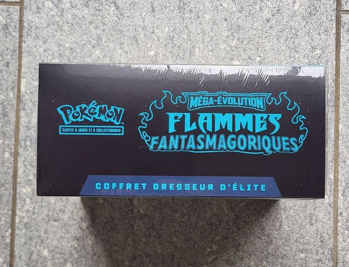 ETB Méga-Evolution 2 - Flammes Fantasmagoriques - photo numéro 2