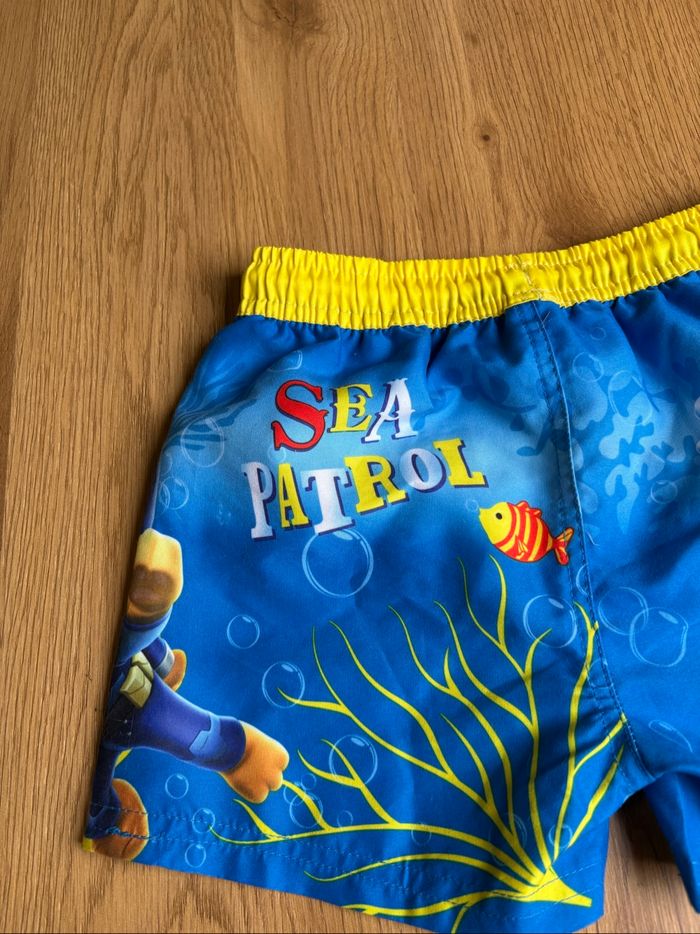 Short de bain garçon taille 110/116 - photo numéro 5