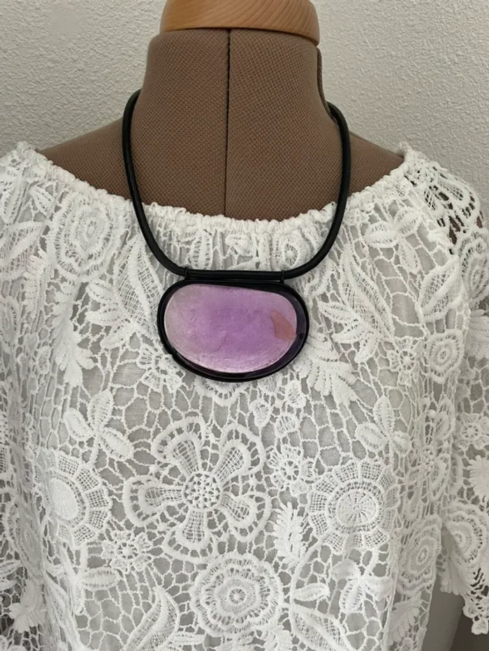 Collier noir et rose