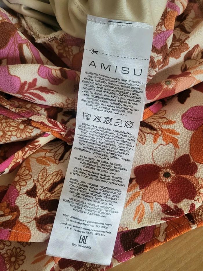 Magnifique combi short combishort Amisu Taille 38 - photo numéro 9