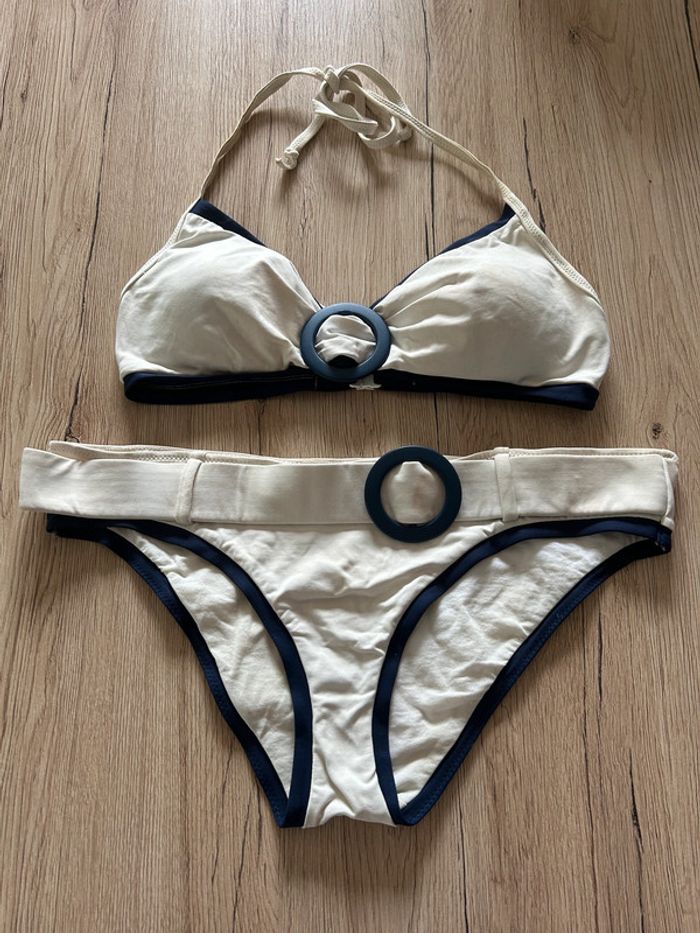 Maillot de bain 2 pièces taille 40