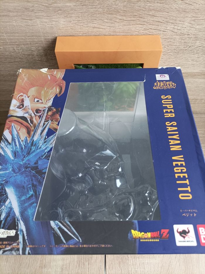 Figurine Vegeto super Saiyan Dragon Ball Z DBZ Bandai Figuarts Zero - photo numéro 9