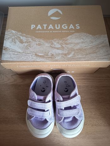 Chaussures en toile Pataugas