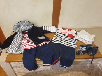 Lot de vêtements marin 6 mois