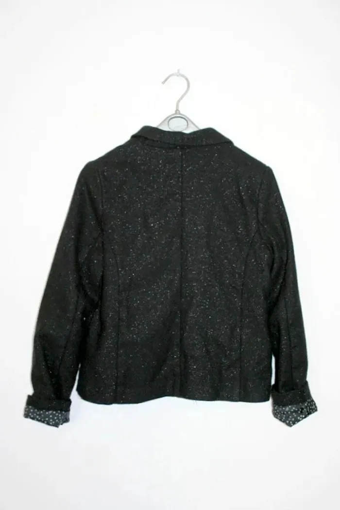 Veste noire pailleté marque Ikks, taille S (correspond à un 12 ans) - photo numéro 4