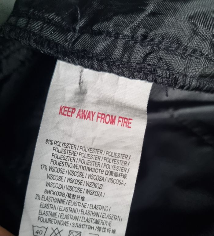 Short noir à rayures 38 - photo numéro 7