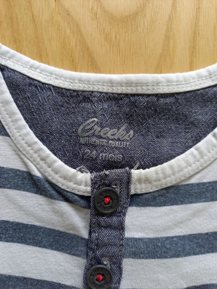T-shirt à rayures taille 23 mois - photo numéro 3
