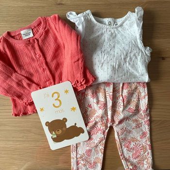Ensemble fille 3 mois