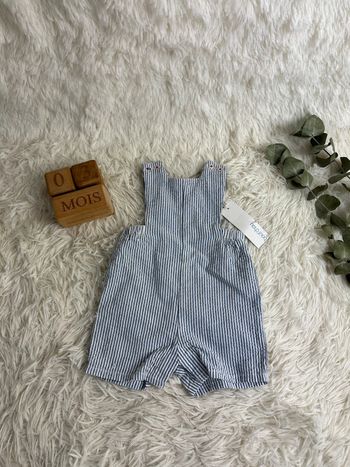 Salopette courte rayé bleu bout chou taille 3 mois