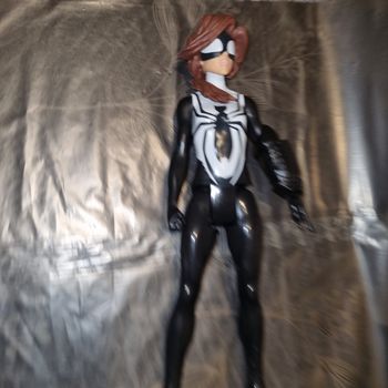 figurine Marvel Spider Girl  - 30 cm
