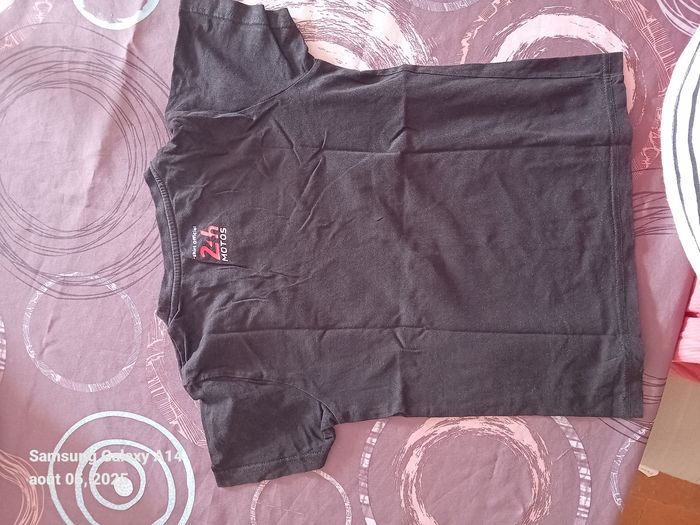 Tee-shirt - photo numéro 2