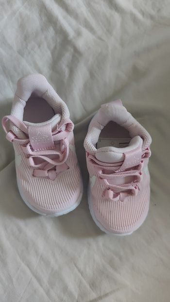 Baskets Nike bebe fille
