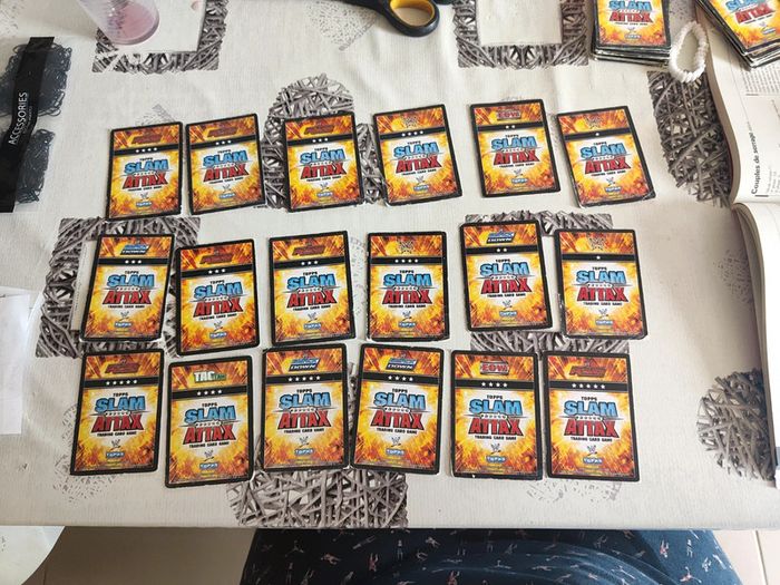 Lot n°5 de 18 carte topps slam attax trading card game 0€50 -50% dès 2 achetés - photo numéro 2