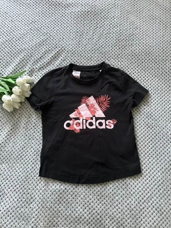 T-shirt adidas