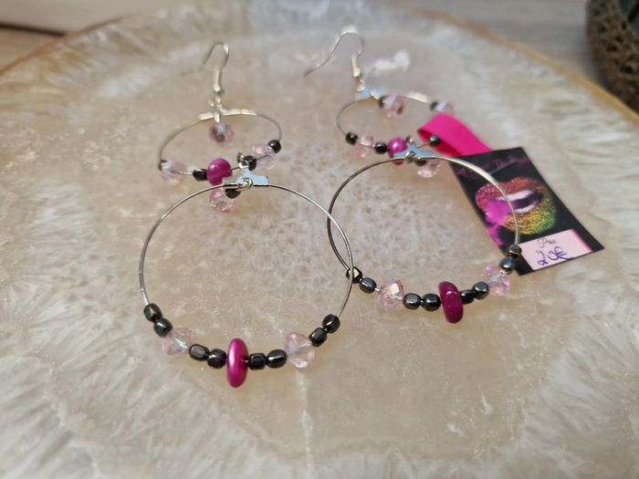 Boucles D'oreilles Creoles Pendantes Argentées Perles De Verre Hematite Coquillages - photo numéro 8