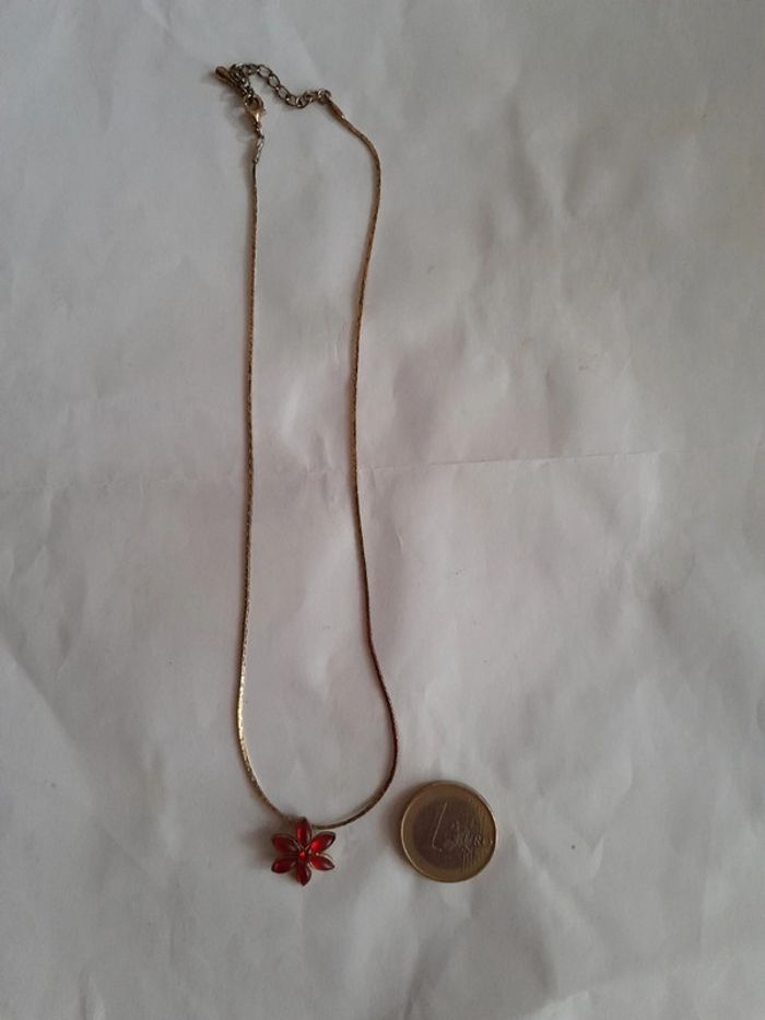Sublime collier fleur fine rouge vintage - photo numéro 2