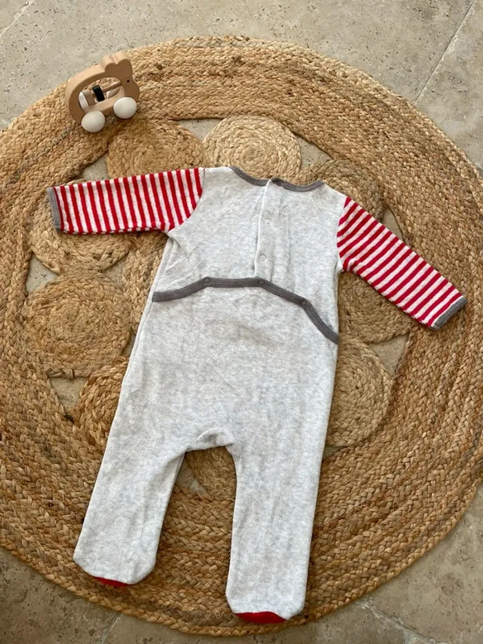 Pyjama velours 6 mois - photo numéro 2