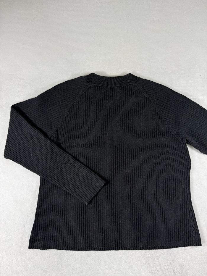 Pull noir côtelé Ralph Lauren pour femme taille M Boutons sur l'épaule en 100% coton - photo numéro 6