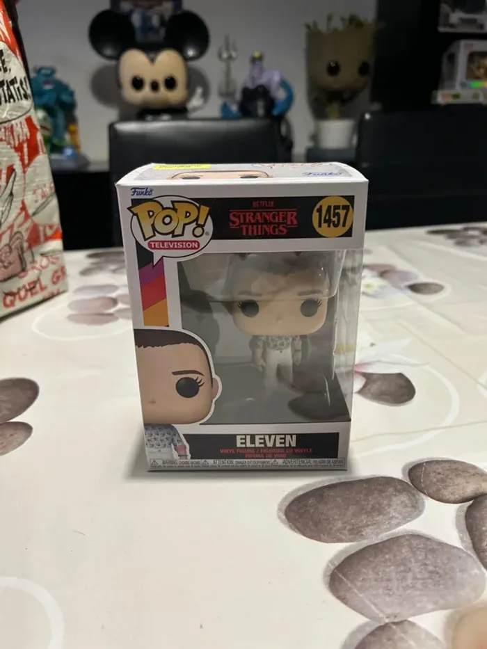 Funko pop stranger things eleven 1457