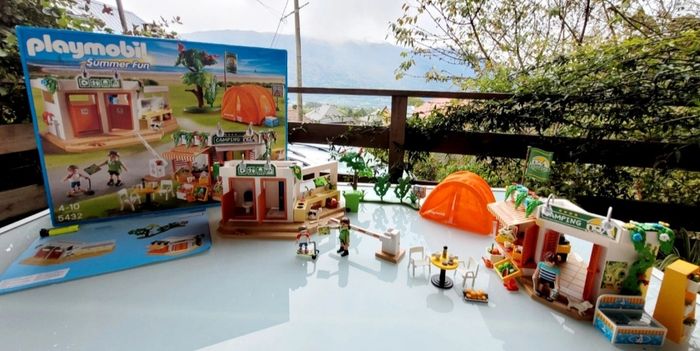 Superbe Grand Camping 🏕 Playmobil Summer Fun grand modèle, 5432 complet avec boite et notice - photo numéro 2