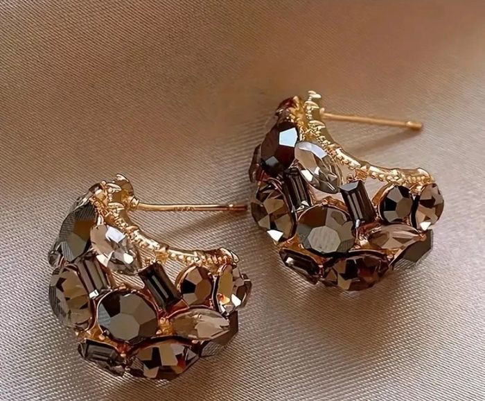 🌼Boucles d’oreilles serties de cristaux🌼 - photo numéro 2