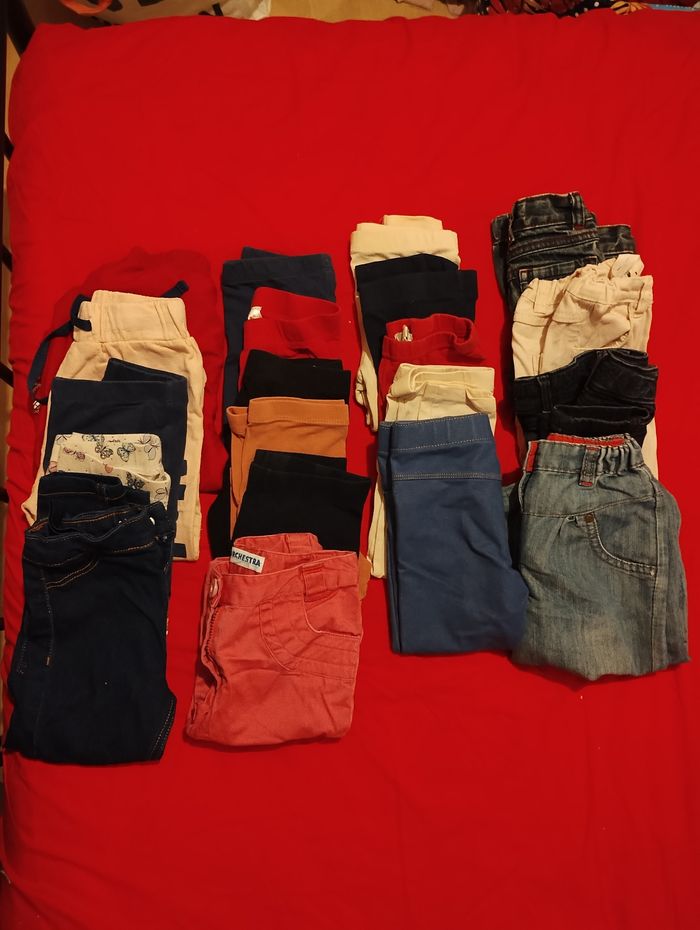 Lot vêtements fille 2 ans - photo numéro 3