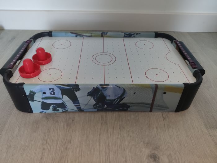 LOT jeu air palet hockey + baby foot excellent état - photo numéro 2