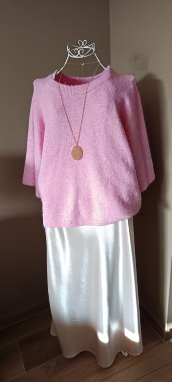 Jupe taille 42 neuve 