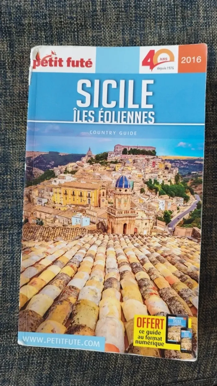 Livre petit futé Sicile