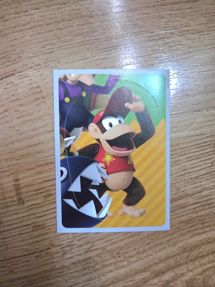 Carte Panini officielle de la collection Super Mario