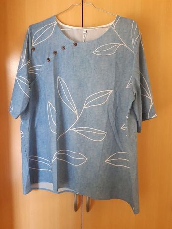 Tee-shirt bleu