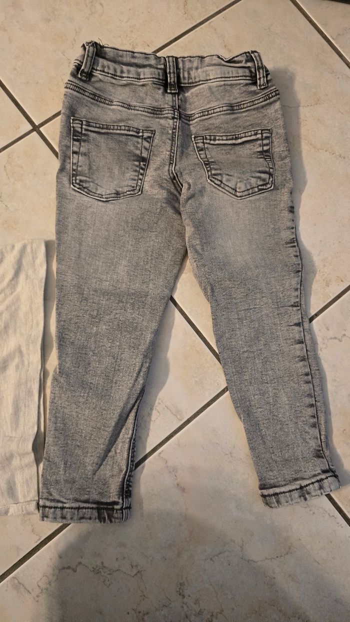 (Neufs non portés)🏷 🏷🤩🥰 💙💙sous pull et jeans skinny 4ans Garçon 🤩🥰 - photo numéro 3