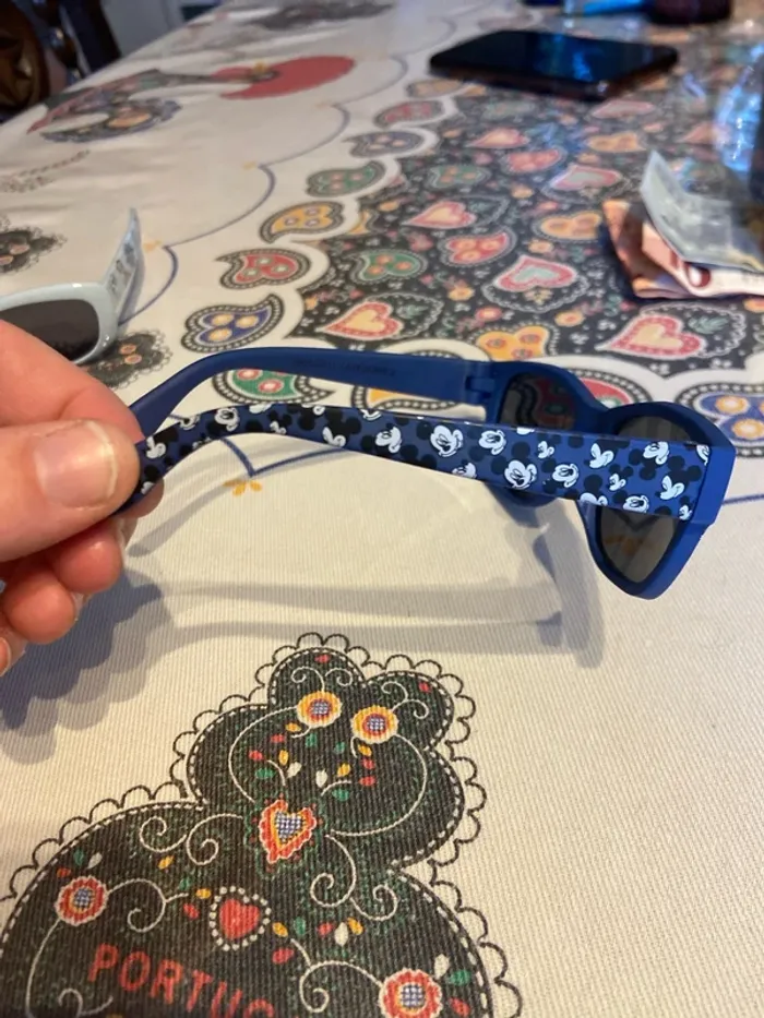 Lunette de soleil bebe - photo numéro 3