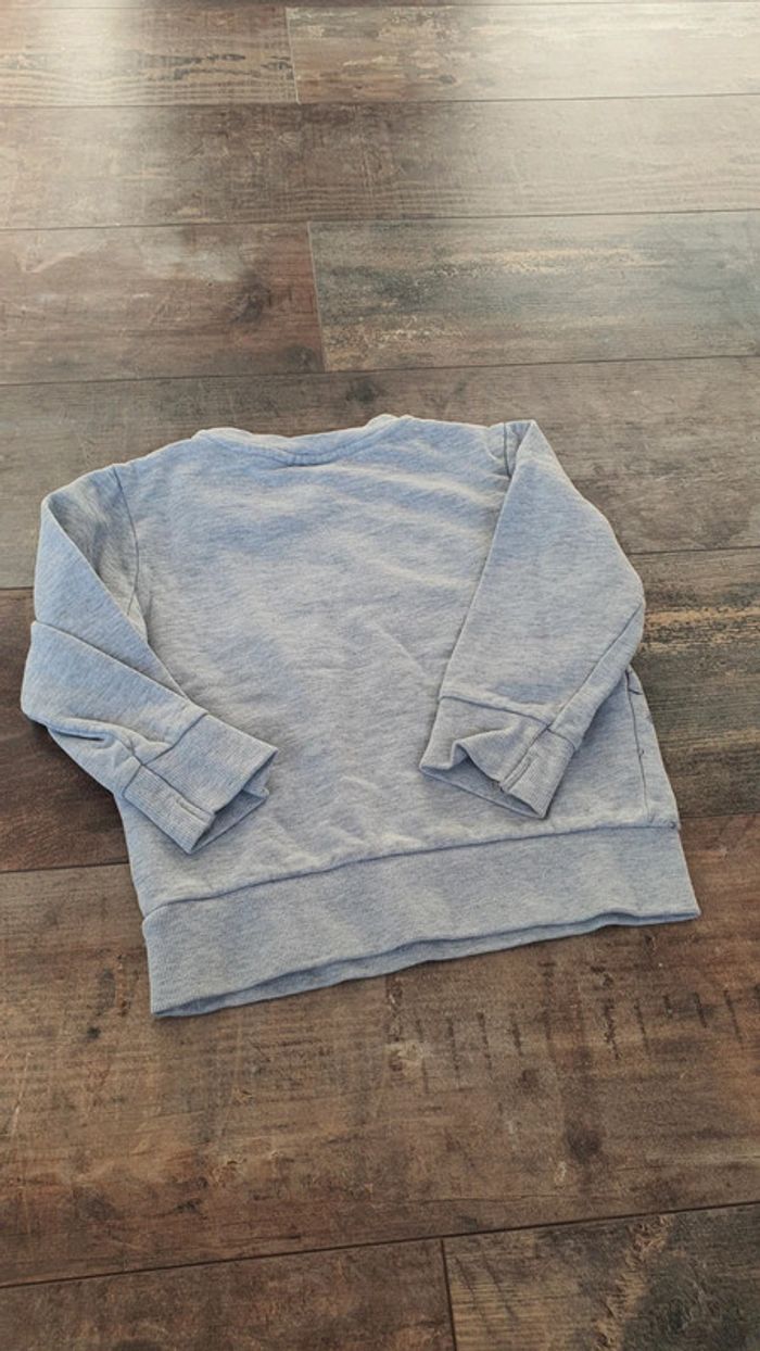 Pull yft 4 ans en très bon état - photo numéro 3