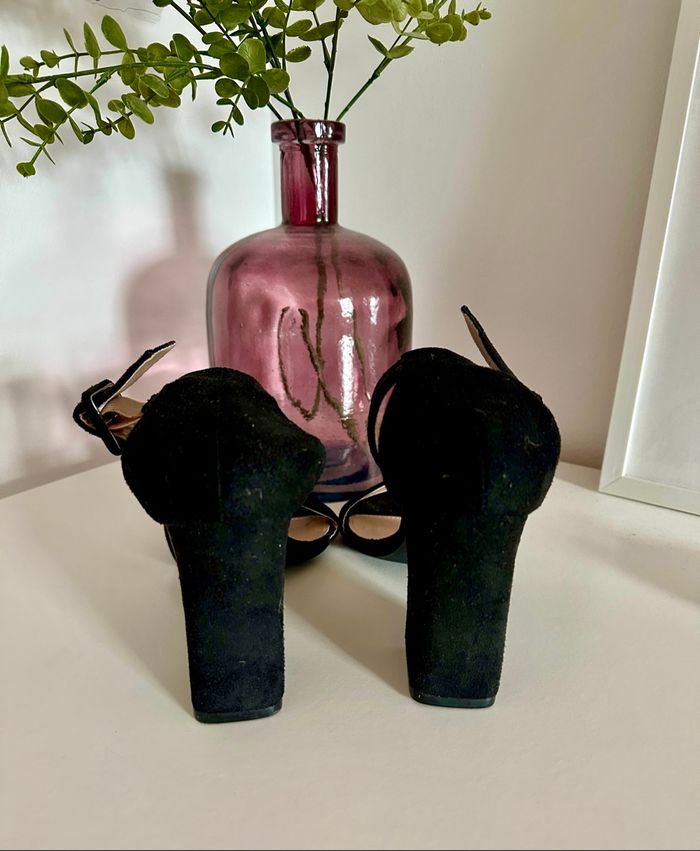 💜 Sandales noir hauteur talon 9 cm raid taille 37 💜 - photo numéro 5