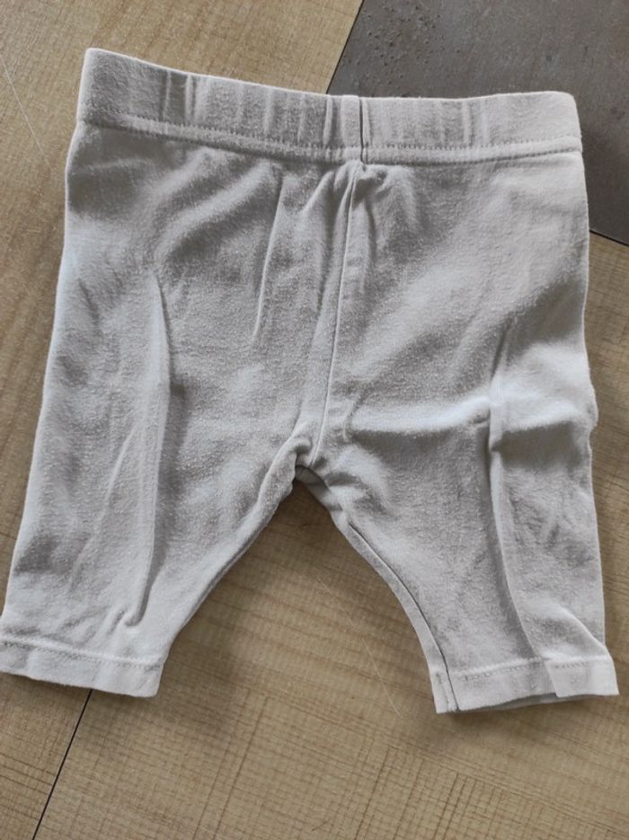 Pantacourts 6 mois - photo numéro 3