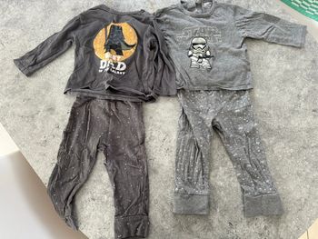 Lot de deux pyjamas deux pièces